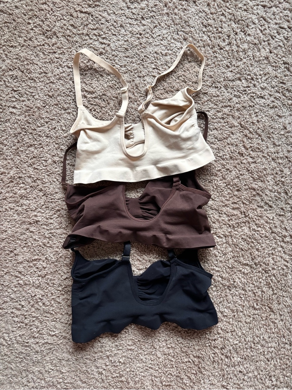 SKIMS Bralette Set in Cream, Brown, Black - Picture 2 of 5